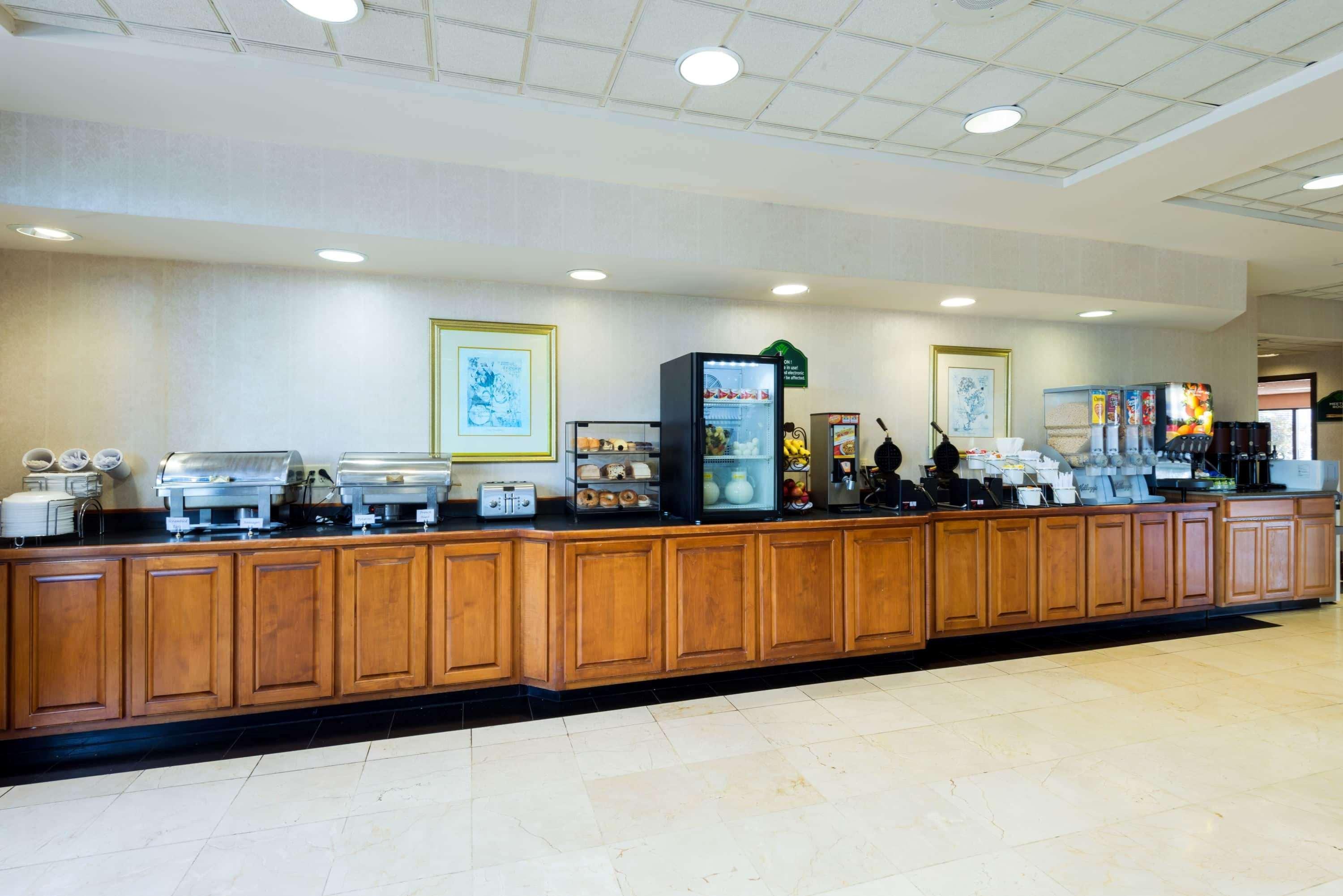 Wingate By Wyndham Montgomery Esterno foto